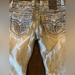 Rock Revival 32/32 Men's Blue Jeans with Embroidered Pockets